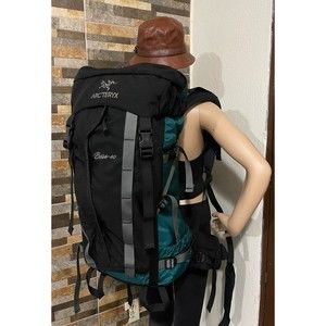 Vintage RARE Arcteryx Bora 40 Hiking Backpack